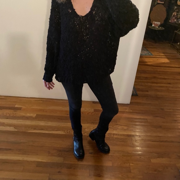 Free People Oversized Distressed Black crochet Sunday Shore Sweater Sz small - Picture 7 of 11